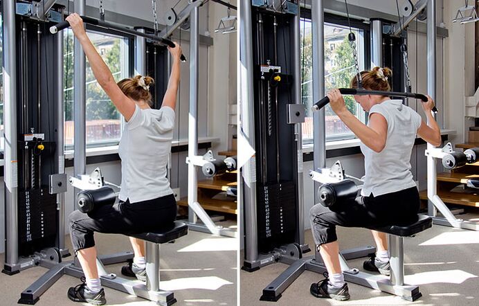 Тяга блоку за спину на тренажері сприяє опрацюванню найширших м'язів спини. 